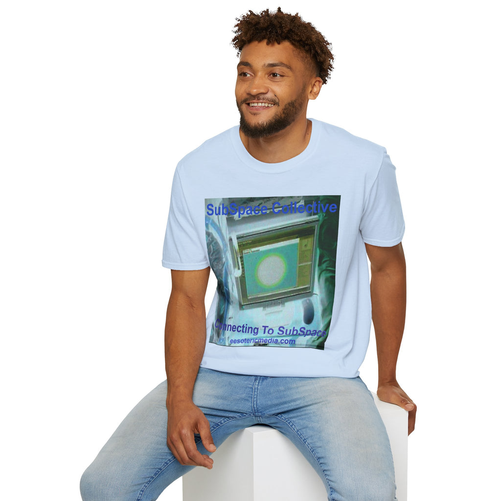 T-shirt rétro science-fiction style « softstyle » « Connecting To SubSpace » (SubSpace Collective)