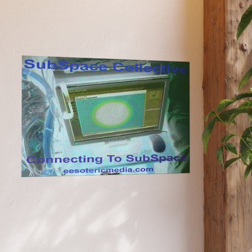 'Connecting To SubSpace' (SubSpace Collective) Retro Tech Art Print 36"x24" (90cm x 60cm)