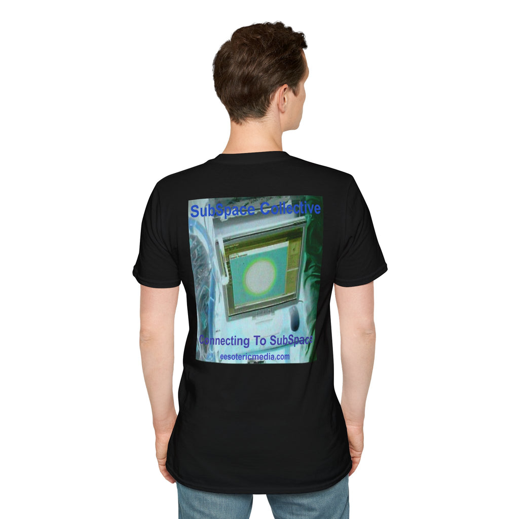 T-shirt rétro science-fiction style « softstyle » « Connecting To SubSpace » (SubSpace Collective)