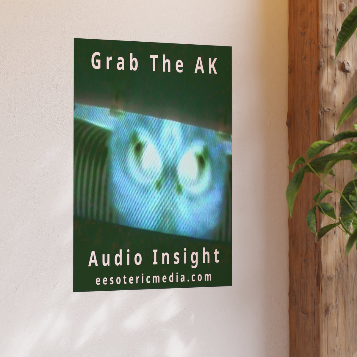 《Grab The AK》 (Audio Insight) 诡异超现实数字生命体艺术画，60 × 90 厘米