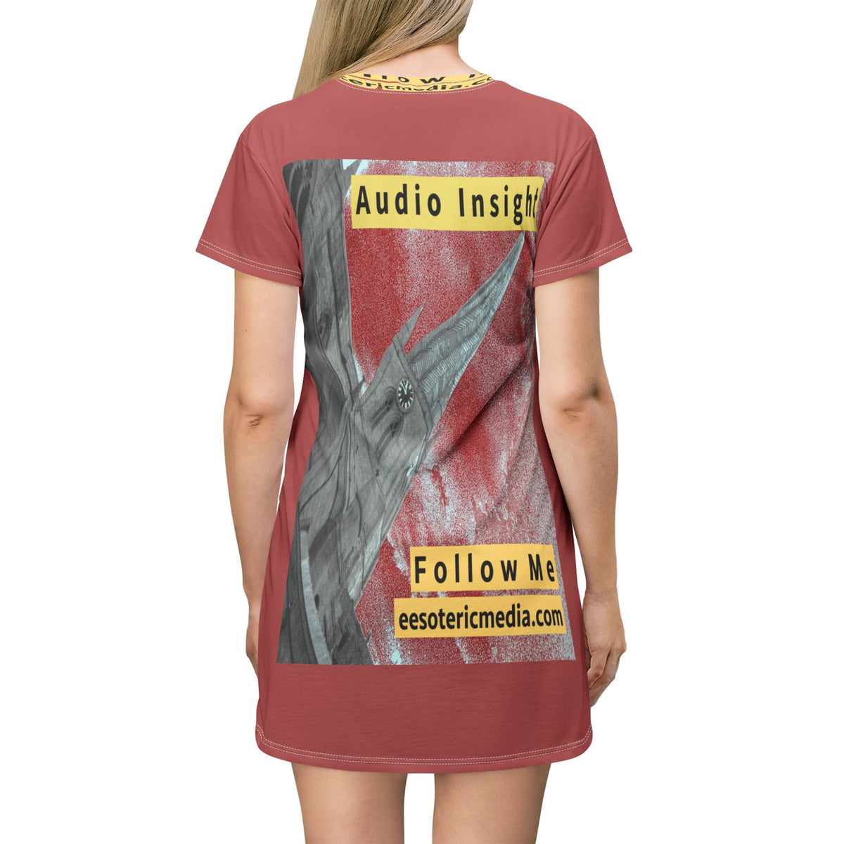 'Follow Me' (Audio Insight) Weathered Rocket-Shaped Spire Design T恤 Dress