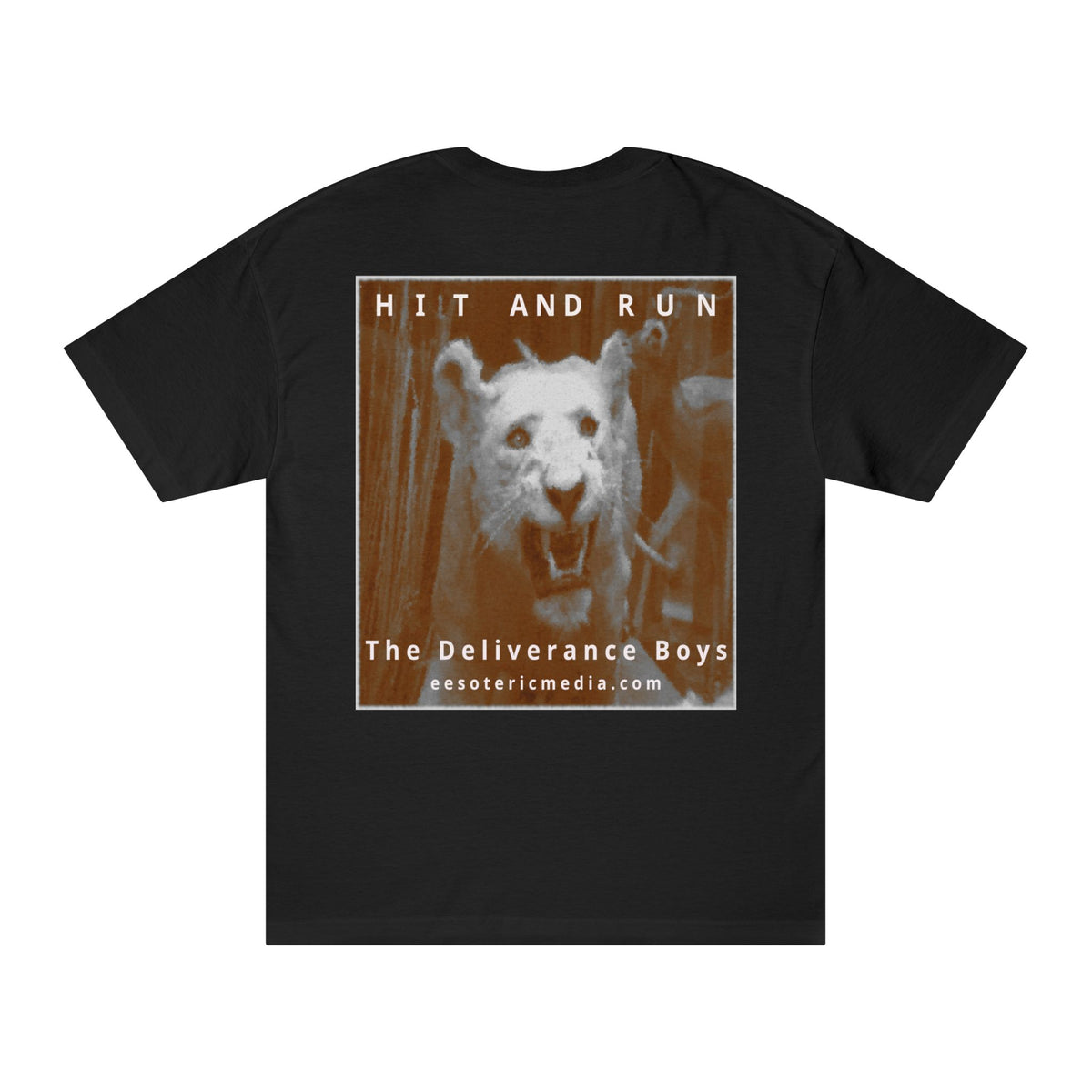 'Hit and Run' (The Deliverance Boys) ホワイトライオン グラフィック クラシックフィットTシャツ