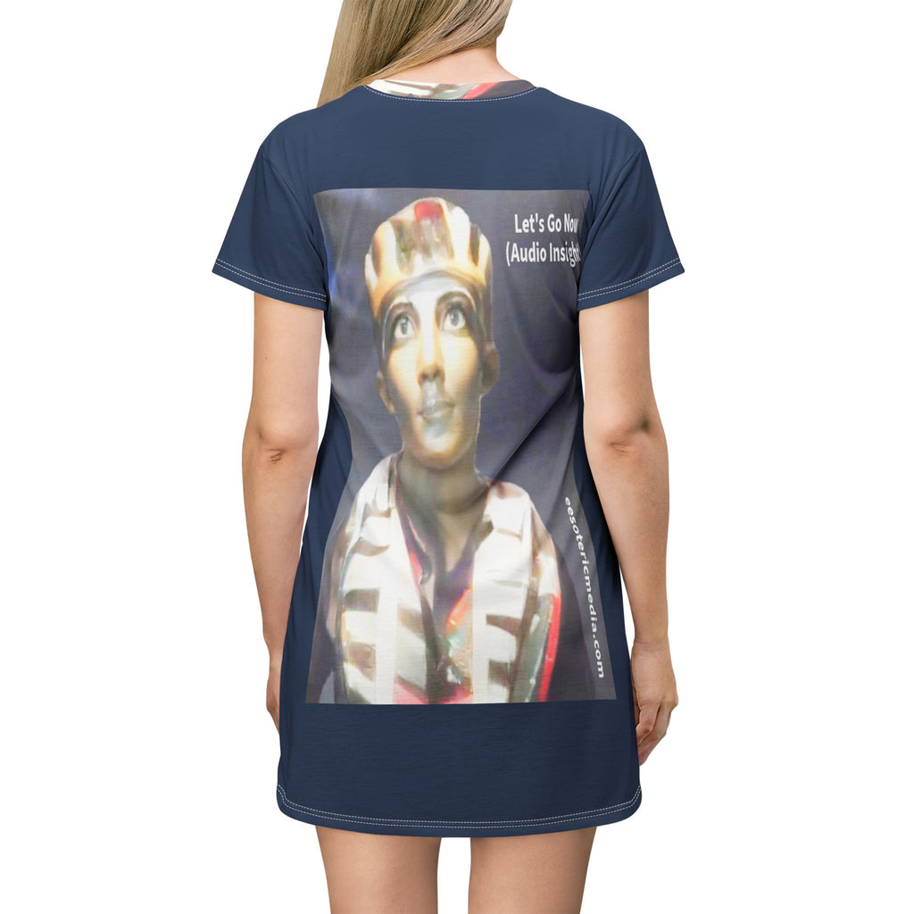 „Let's Go Now" (Audio Insight) Sci-Fi Alien/Antikes Design T-Shirt-Kleid