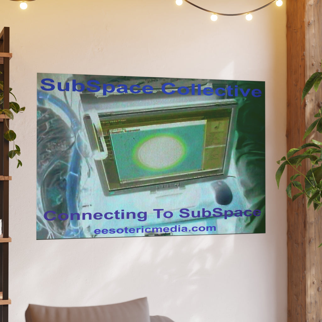 बड़े आकार का 'Connecting To SubSpace' (SubSpace Collective) रेट्रो टेक कला पोस्टर 60"x40" (150cm x 100cm)