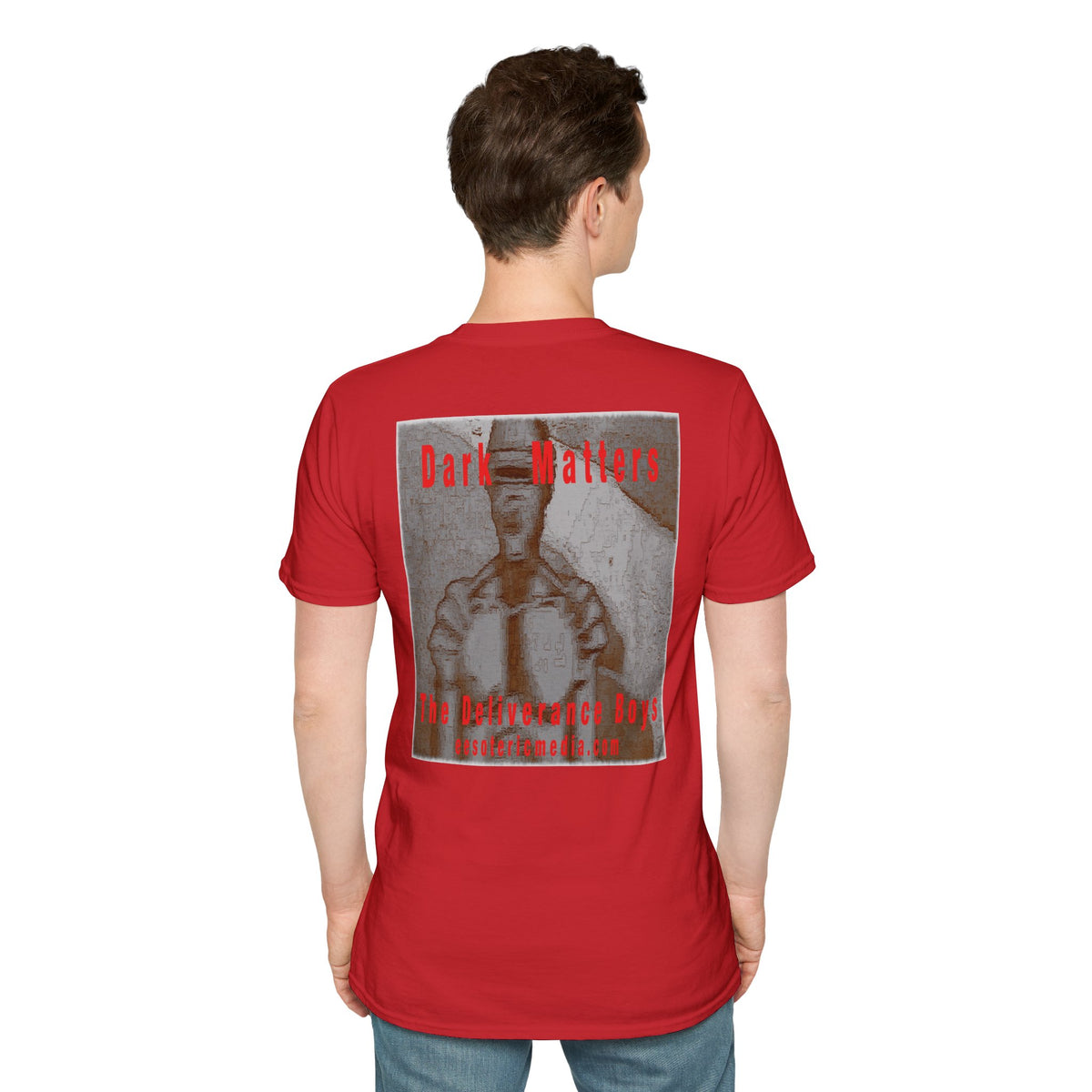 'Dark Matters' (The Deliverance Boys) Camiseta Softstyle Gráfica de Robot Retro de Ciencia Ficción