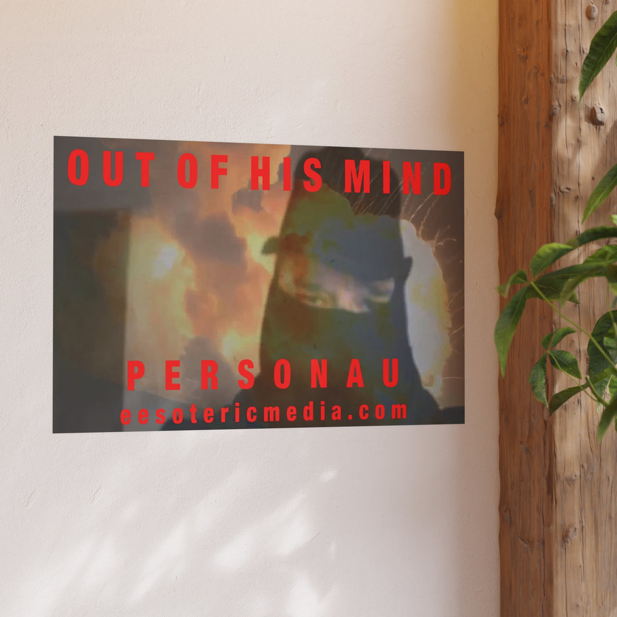 《Out of His Mind》 (PersonaU) 暗黑民兵角色艺术画，90 × 60 厘米
