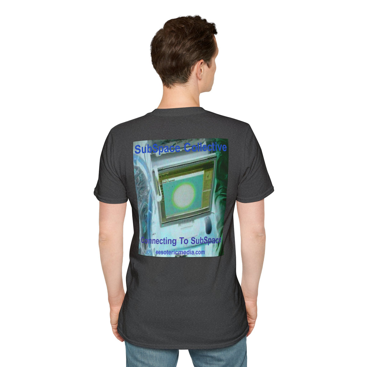 T-shirt rétro science-fiction style « softstyle » « Connecting To SubSpace » (SubSpace Collective)